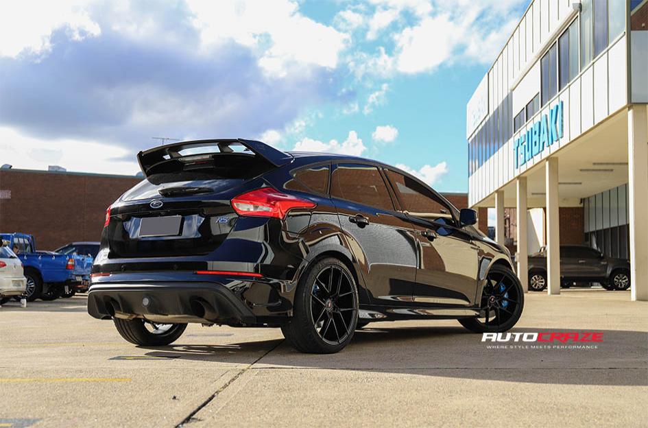 FORD FOCUS  5 STUD  IFG 39 BLACK